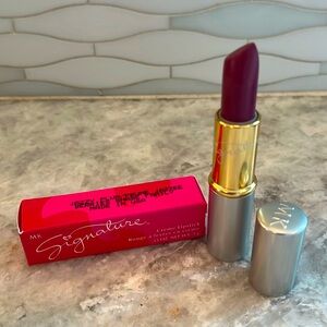 Mary Kay Jazzy Plum Lipstick